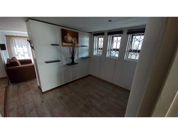 1 Bed Apartment