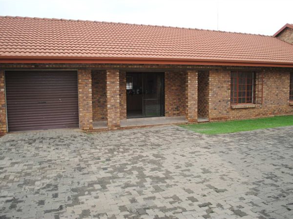 3 Bed Townhouse