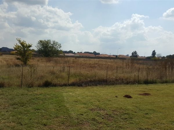 1 ha Land available in Kookrus