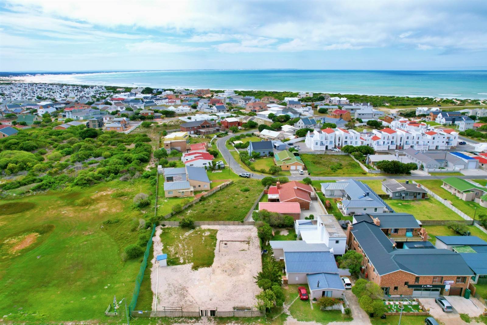 1028 m² Land available in Struisbaai photo number 3