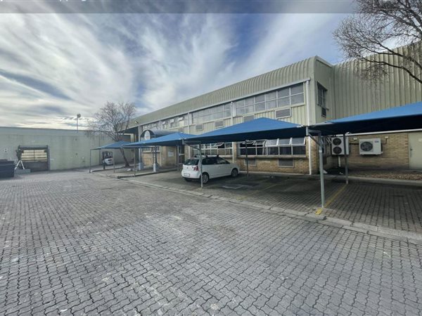 2 224  m² Industrial space