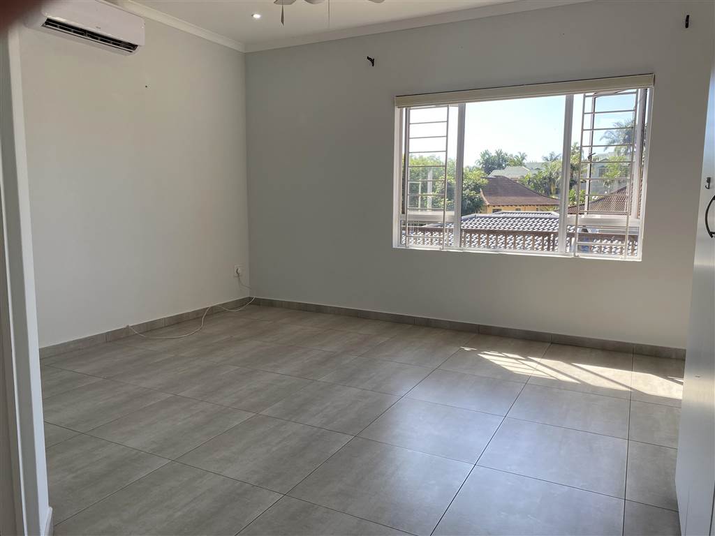 3 Bed House to rent in Seaward Estates RR4035530 Private Property