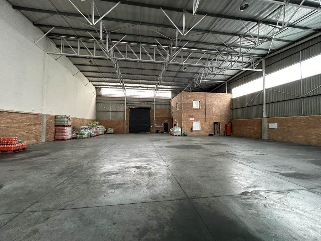 691  m² Industrial space in Bartlett photo number 4
