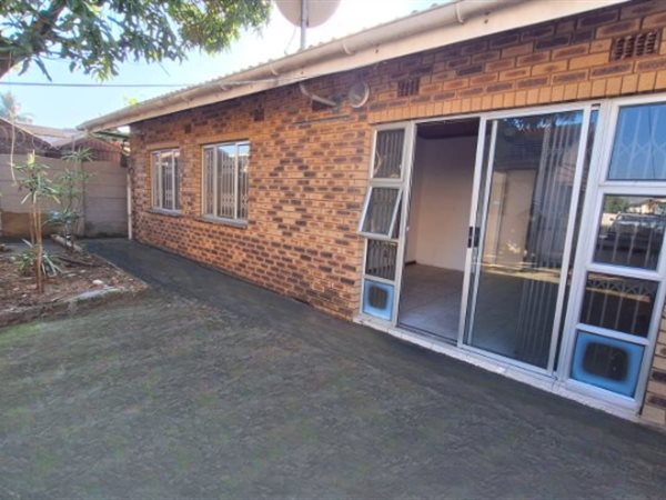 3 Bedroom House 3 Bedroom House