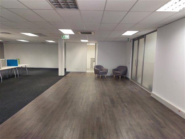 230  m² Commercial space in Bryanston
