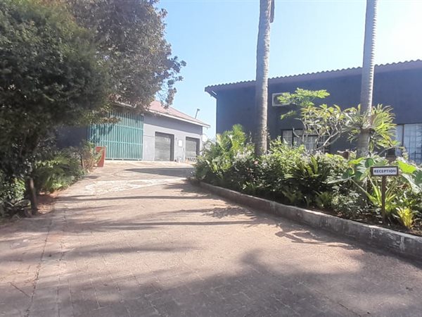 3 765 m² Commercial space 3 765 m² Commercial space