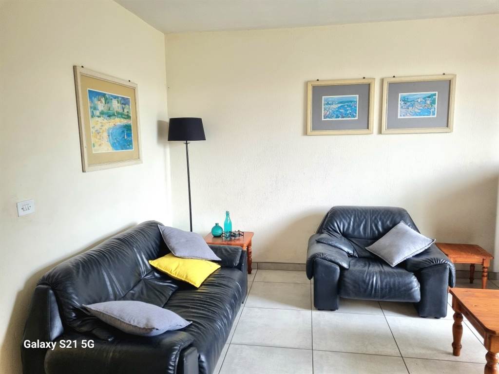 3 Bed Townhouse in Ramsgate photo number 11