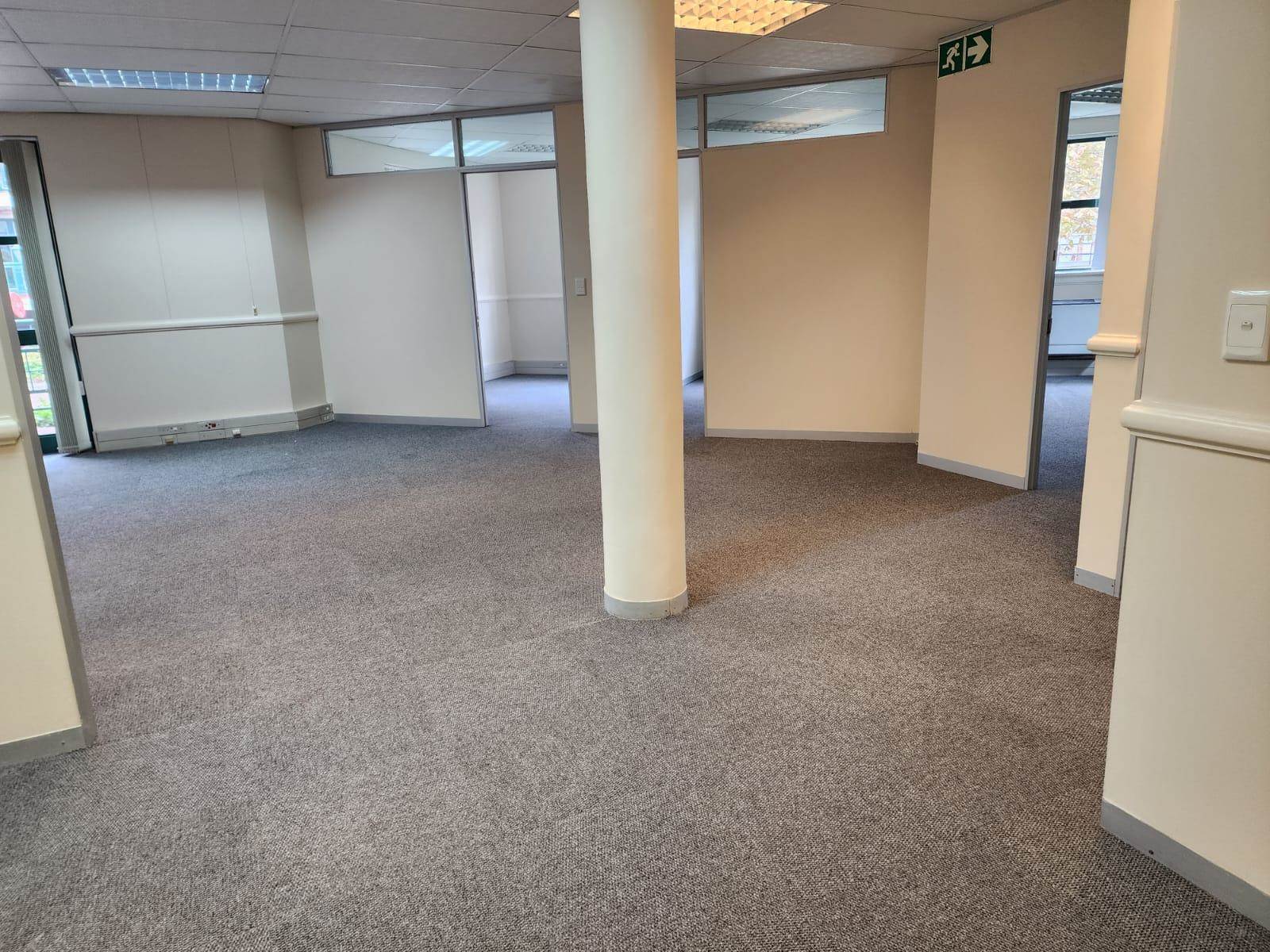 310  m² Commercial space in Kenilworth photo number 15