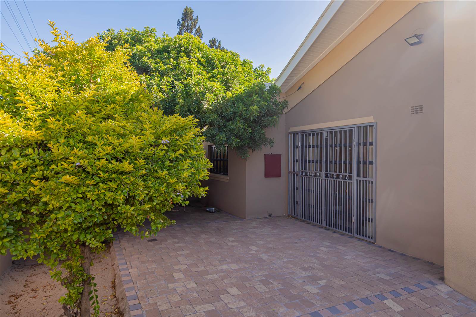 4 Bed House in Rondebosch East photo number 12