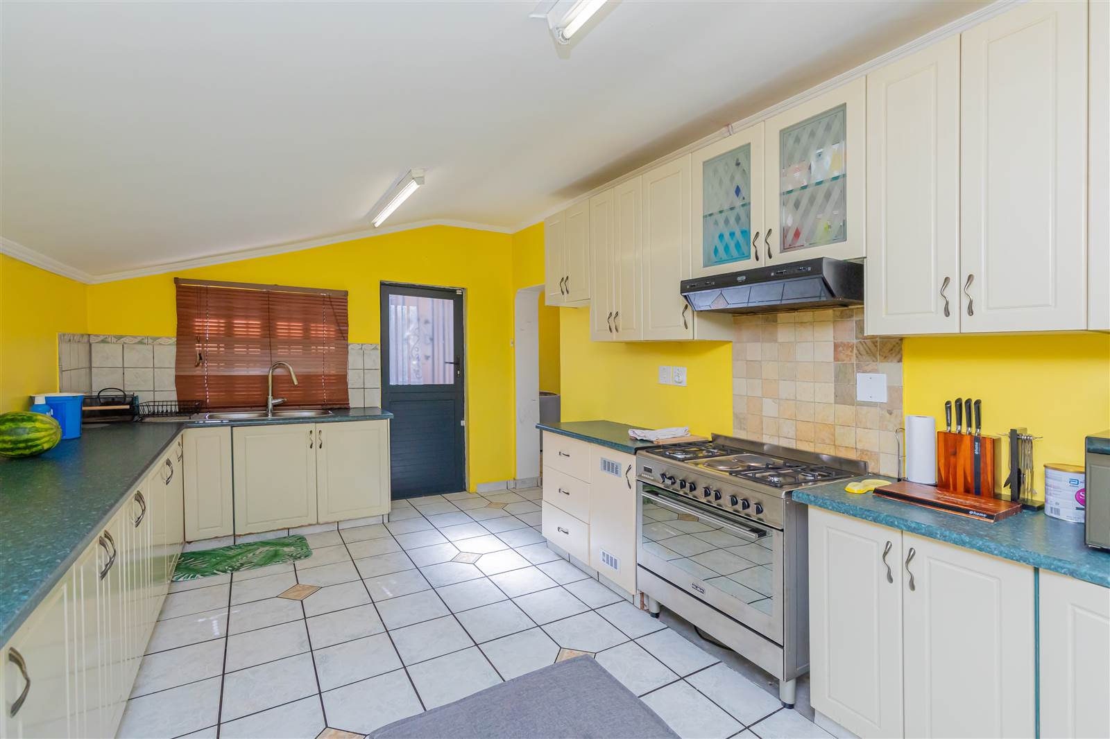 4 Bed House in Rondebosch East photo number 14