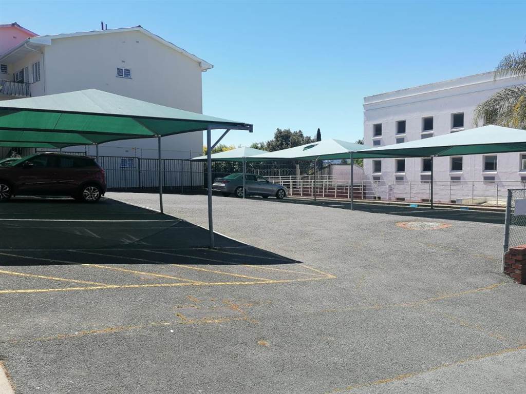 1177.7  m² Commercial space in Paarl Central West photo number 28