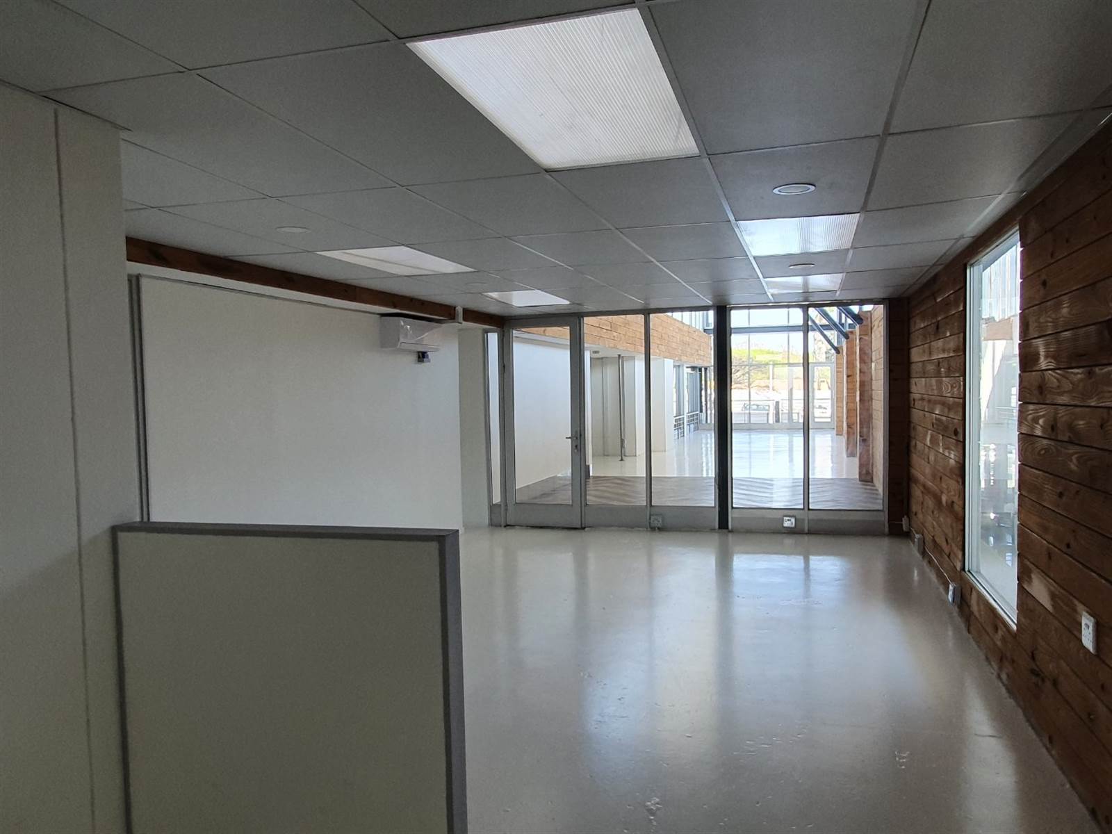 446  m² Commercial space in Fourways photo number 9