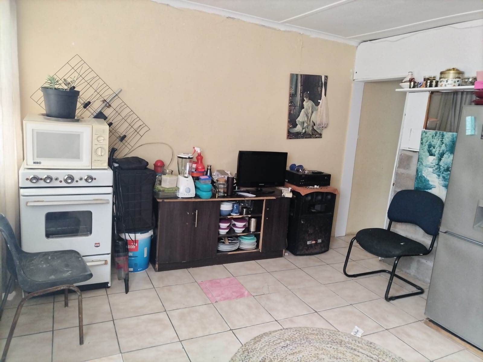 2 Bed House in Mfuleni photo number 6