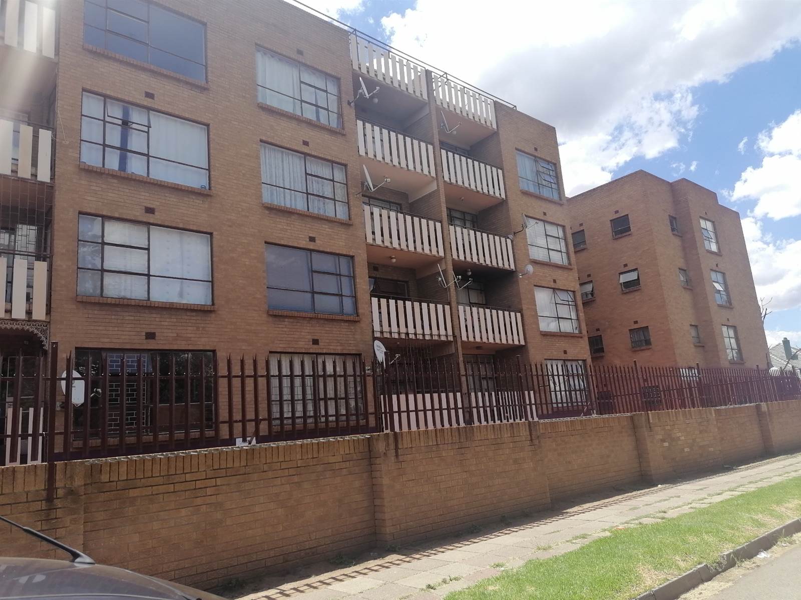3 Bed Flat in Vereeniging Central photo number 23