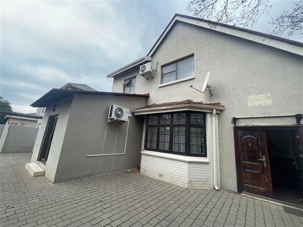 300  m² Commercial space in Boksburg South