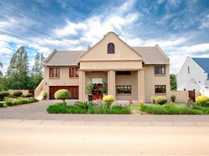 4 Bed House in Olympus AH