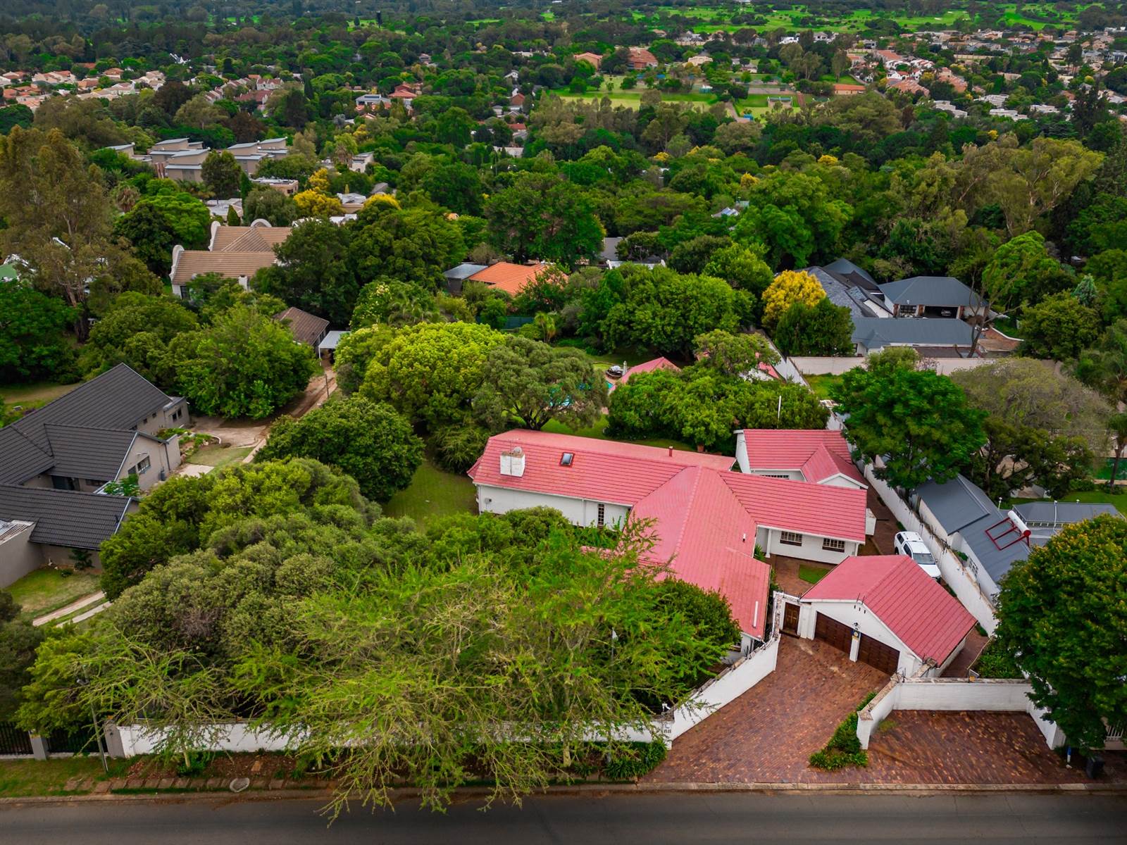 3966 m² Land available in Rivonia photo number 2