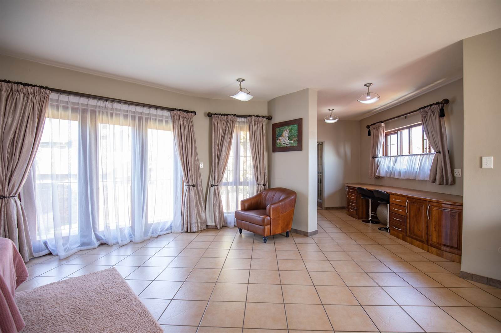 5 Bed House in Garsfontein photo number 22