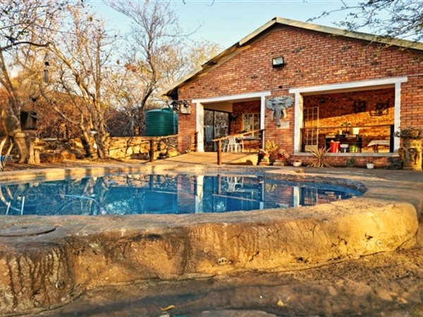 2 Bedroom House