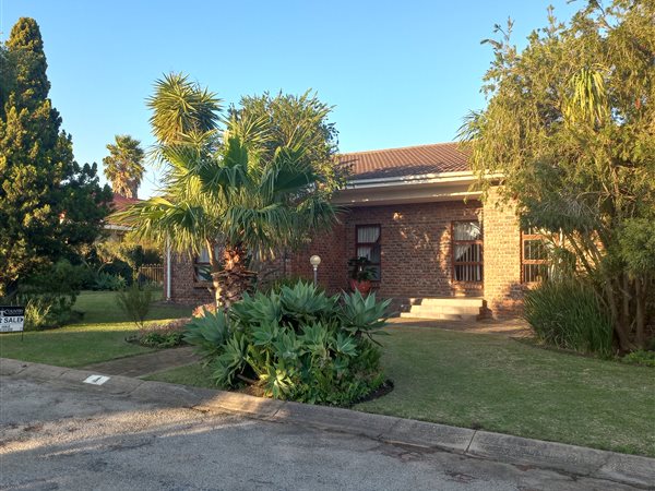 4 Bed House in Boskloof