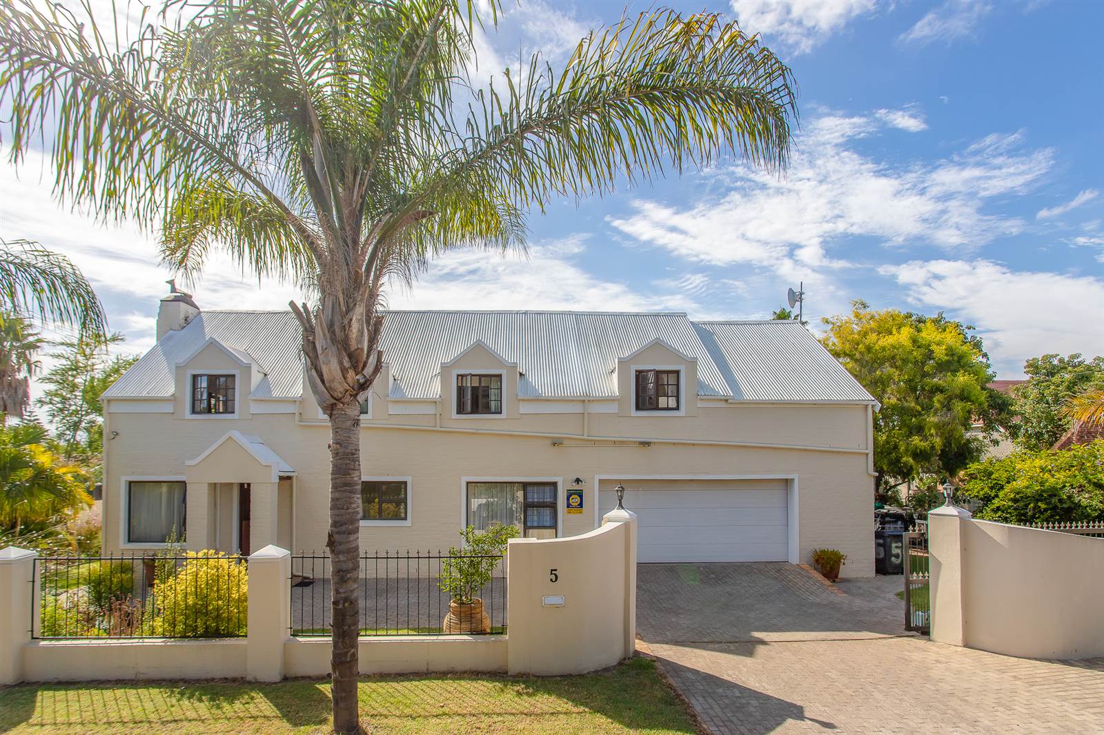 4 Bed House in Paarl photo number 23