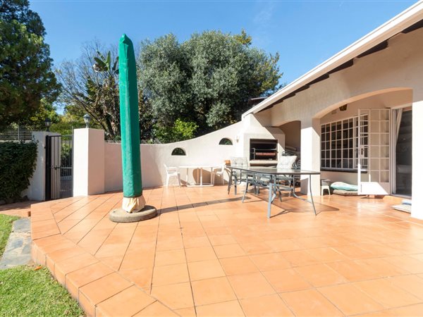 3 Bedroom House 3 Bedroom House