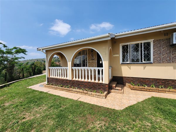 3 Bedroom House 3 Bedroom House