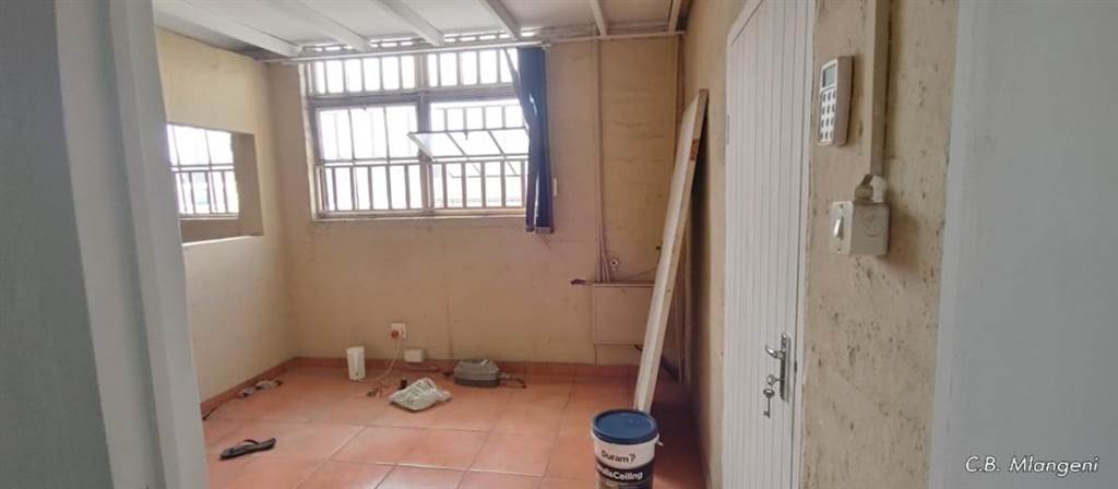 290  m² Industrial space in Pinetown Central photo number 6