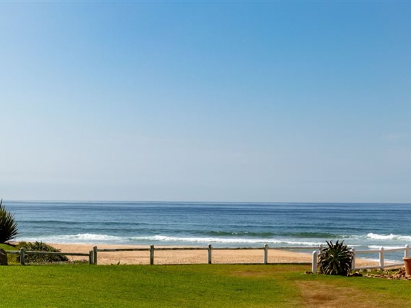 642 m² Land available in Pienaarstrand