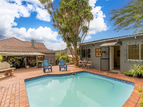 3 Bedroom House 3 Bedroom House