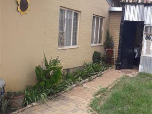 4 Bed House in Claremont