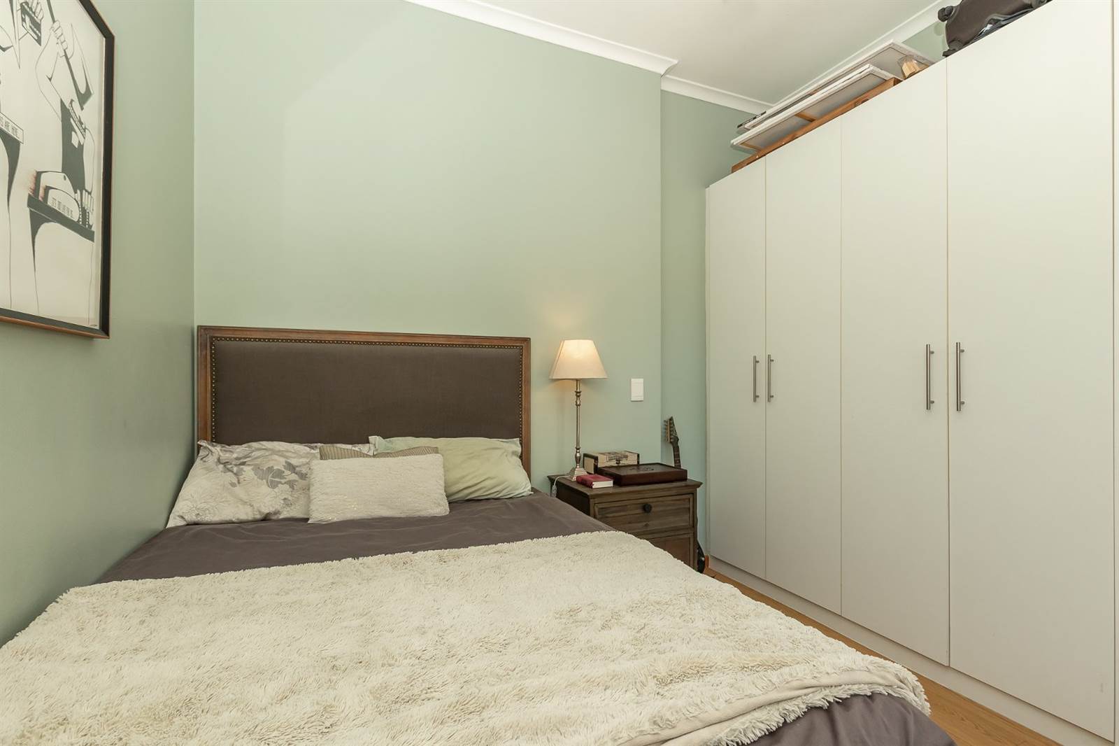 1 Bed Apartment in Rondebosch photo number 5