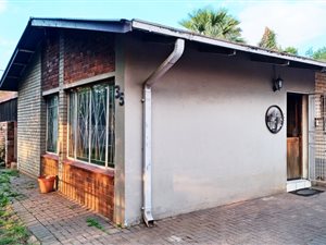 3 Bed House in Vanderbijlpark CE2