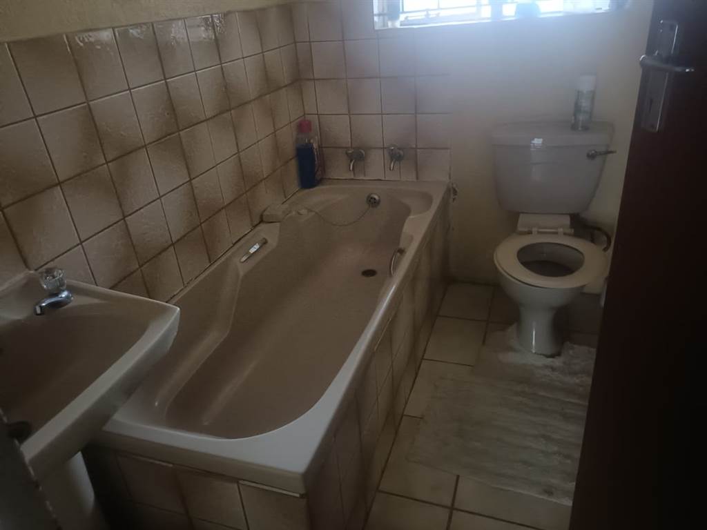 3 Bed House in Seshego photo number 27