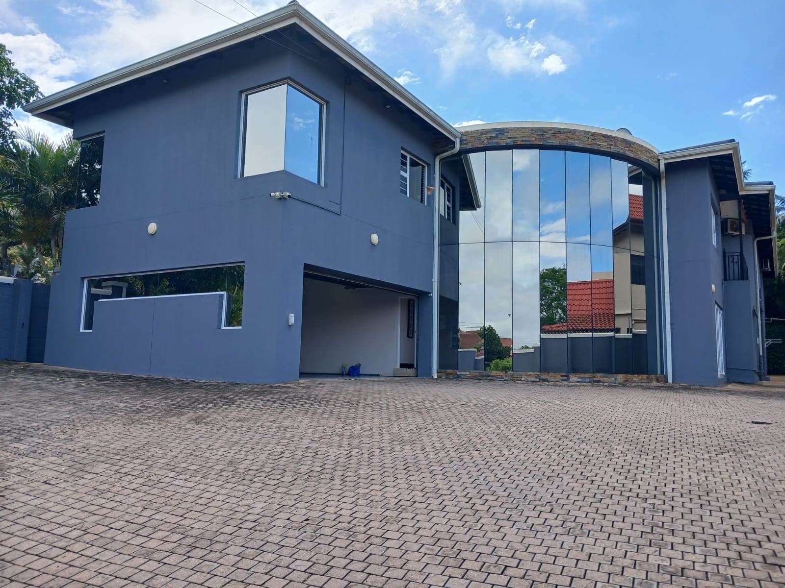 6 Bed House in Ballito photo number 30