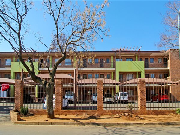 2 Bed Apartment in Kempton Park Central