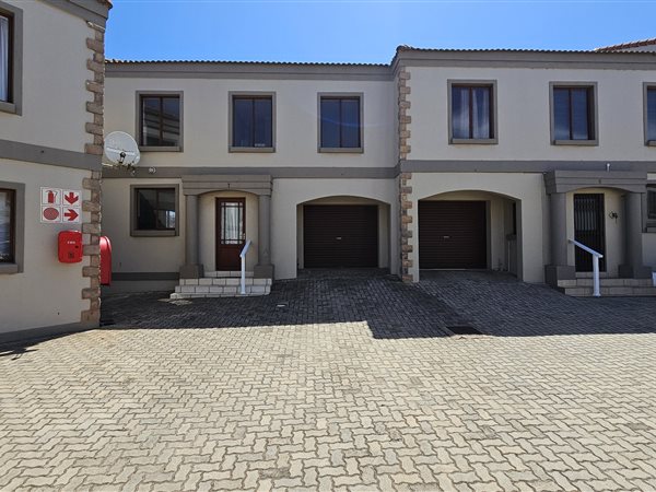 3 Bed Townhouse