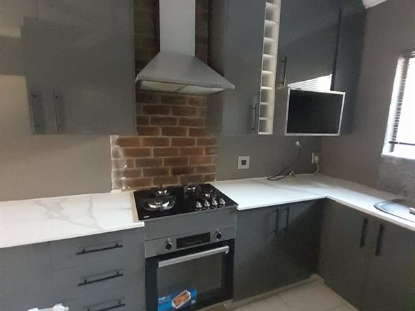 3 Bedroom Townhouse 3 Bedroom Townhouse