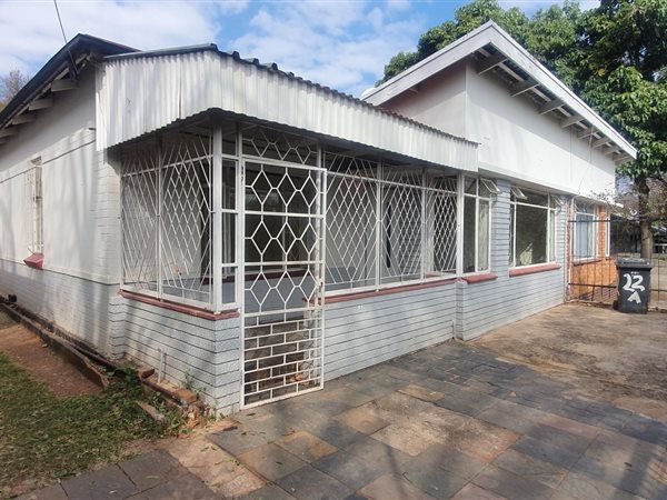 8 Bedroom House 8 Bedroom House