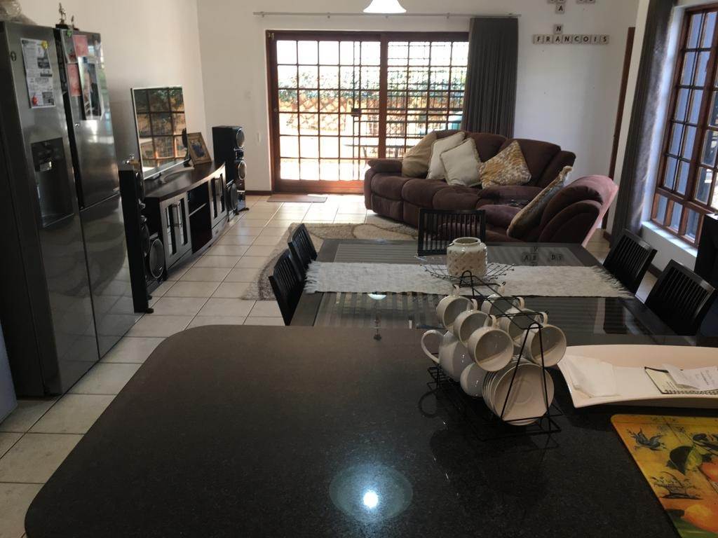 3 Bed House in Cullinan photo number 6