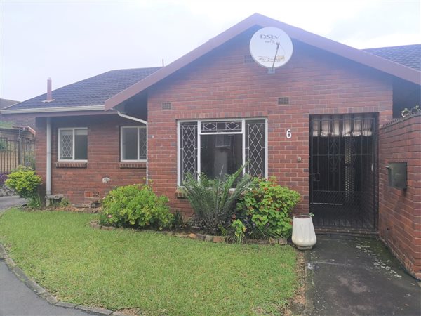 3 Bedroom Townhouse 3 Bedroom Townhouse