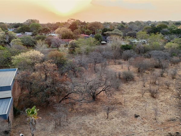 6 430 m² Land 6 430 m² Land