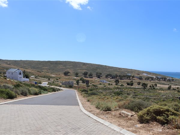 405 m² Land available in St Helena Views