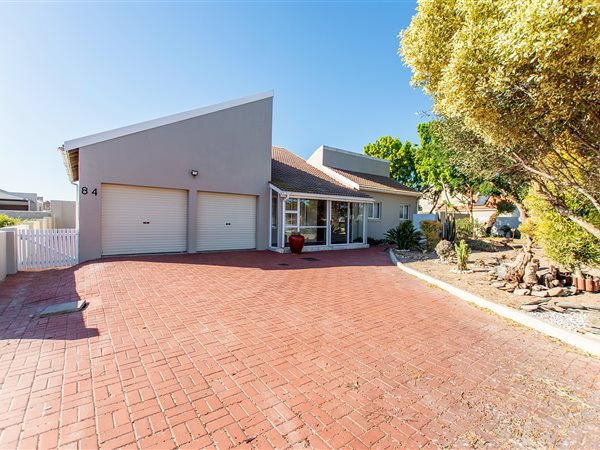 3 Bedroom House 3 Bedroom House