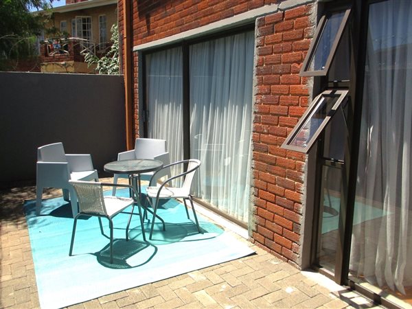 3 Bed Townhouse in Ehrlich Park