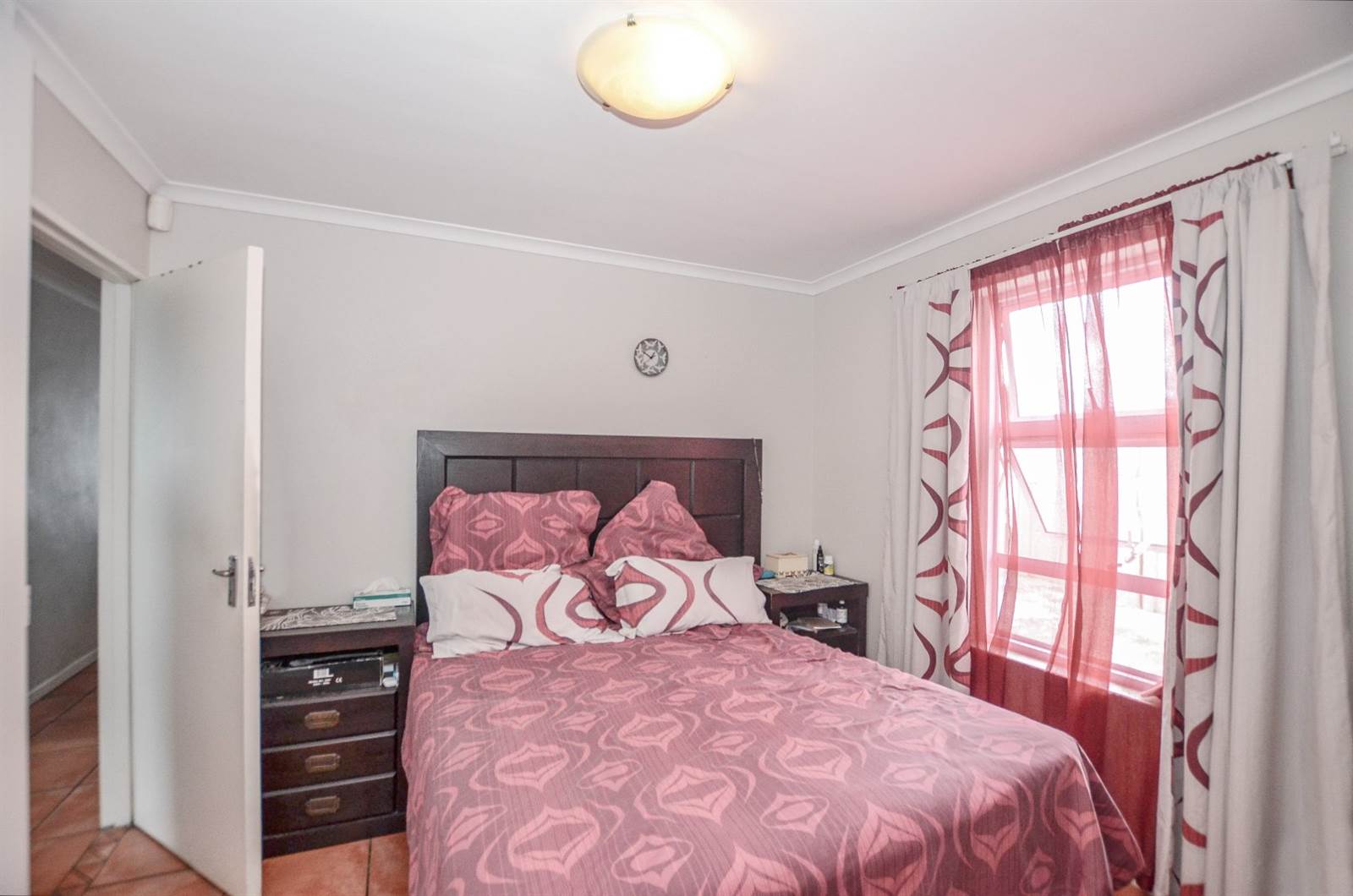3 Bed House in Protea Village photo number 5