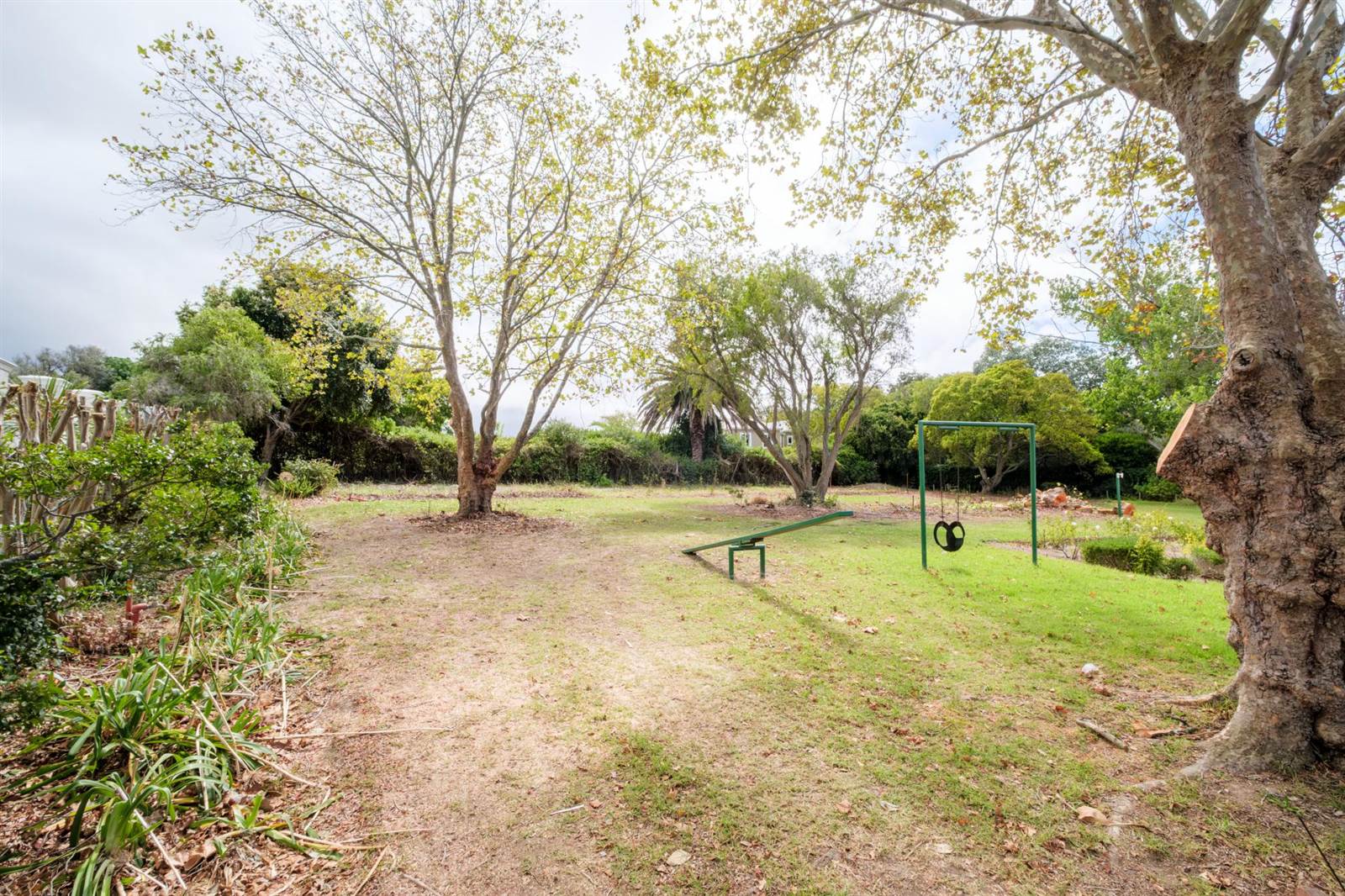 1910 m² Land available in Constantia photo number 12