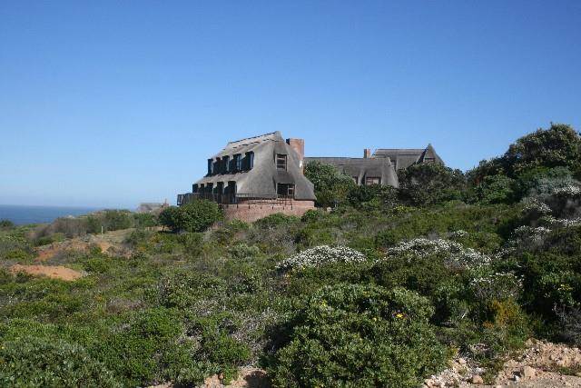 767 m² Land available in Stilbaai photo number 9