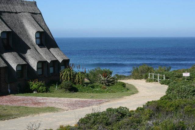 767 m² Land available in Stilbaai photo number 15
