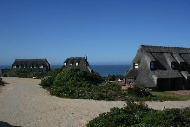 767 m² Land available in Stilbaai photo number 12